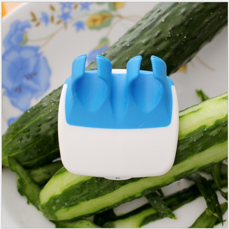 Creative finger fruit peeler Creative finger fruit peeler