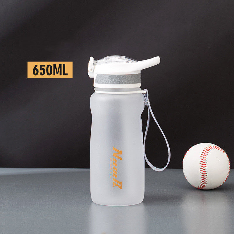 Large capacity sports portable water bottle Large capacity sports portable water bottle
